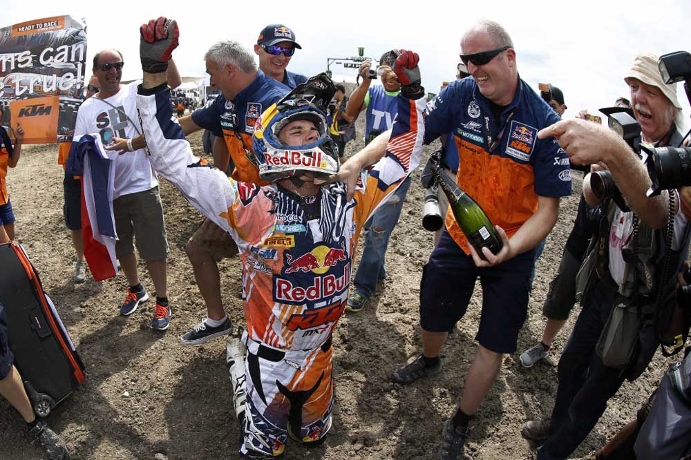 Tixier campeón de MX2 en la última cita de la temporada