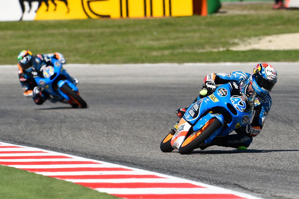 Rins, el más rápido de la primera jornada en MotorLand