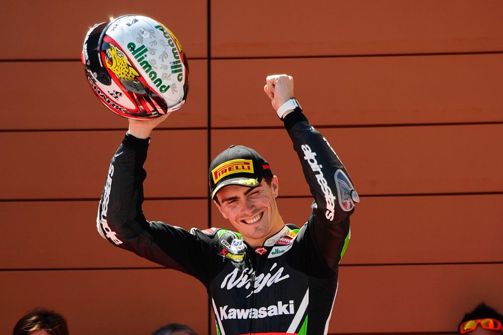 NGM Forward Racing confirma el fichaje de Loris Baz para 2015