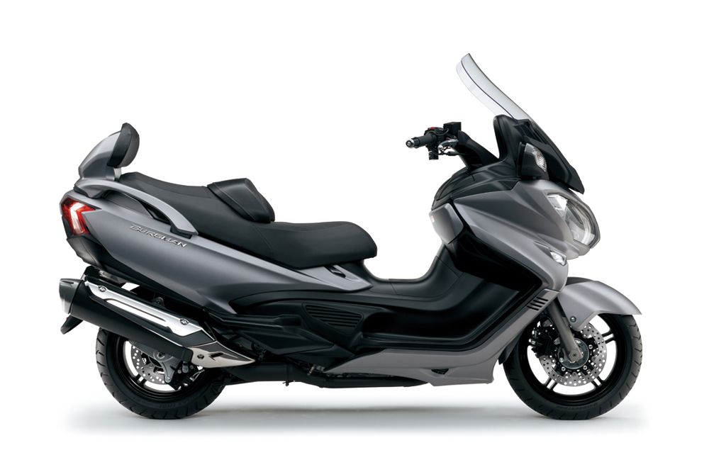 La Suzuki Burgman 650 Executive al precio de la estándar