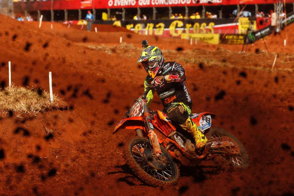 Te invitamos al estreno de la película sobre Tony Cairoli