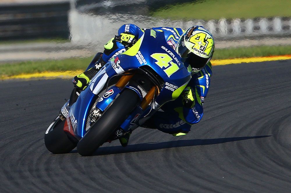Espargaró y Lowes dominan la segunda jornada de test en Jerez