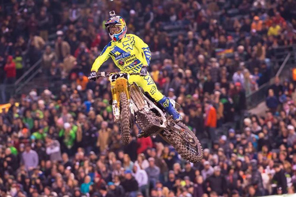 Ken Roczen gana la primera prueba del AMA Supercross 2015