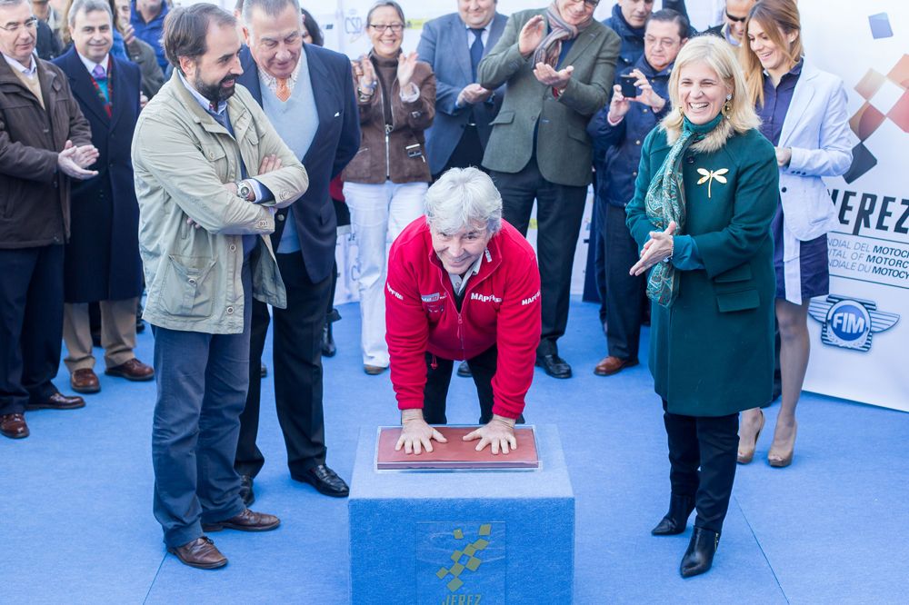 Ángel Nieto inagura el Paseo de la Fama de Jerez