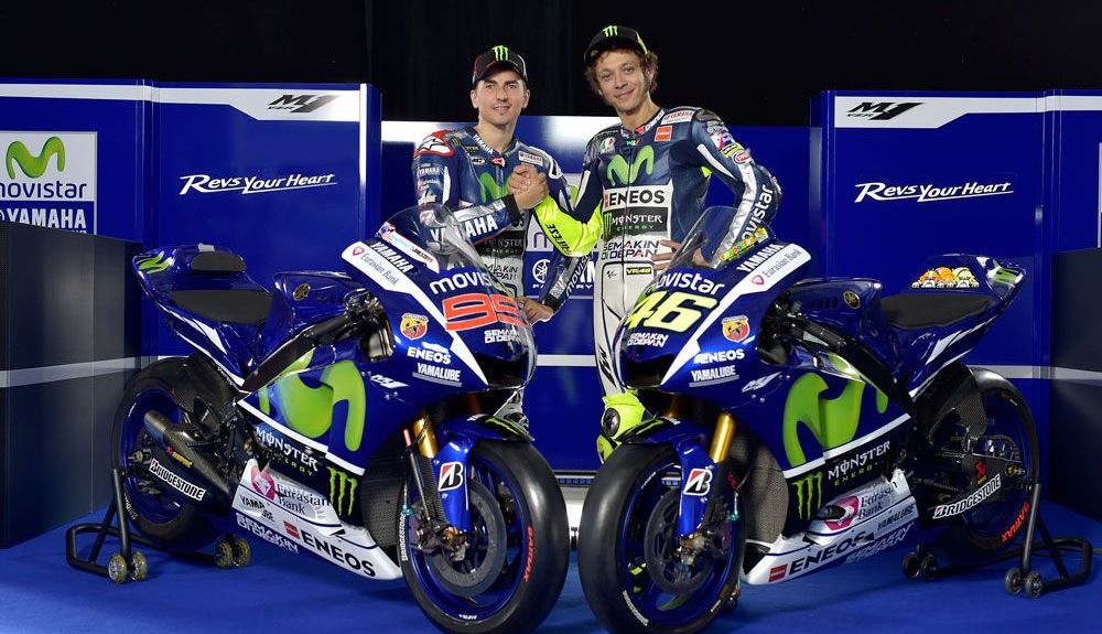 Lorenzo y Rossi presentan la Yamaha 2015 de MotoGP