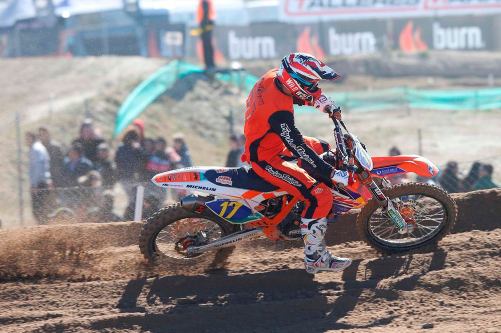 Butrón consigue doblete en la primera prueba del Nacional de Motocross