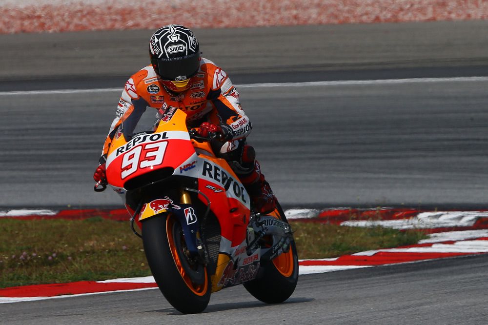 Marc Márquez vuelve a ser el más rápido en Sepang