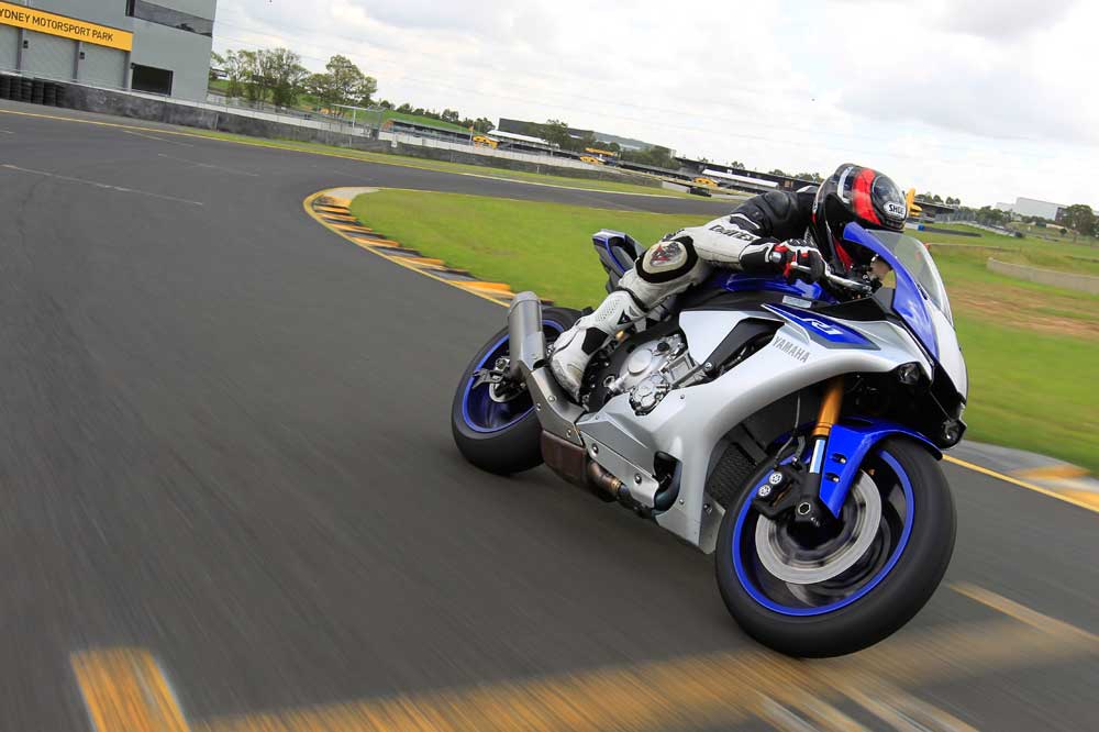 Motociclismo 2450: Contenidos de la revista