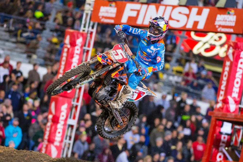 Nueva victoria de Dungey en el AMA de Supercross