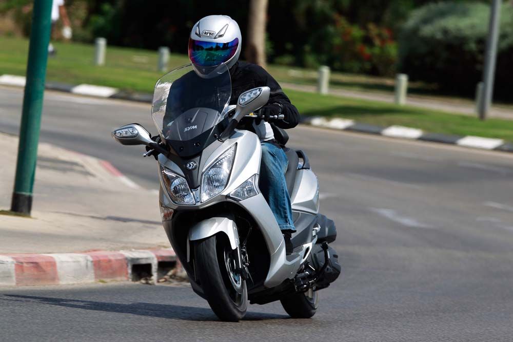 LA MOTO te regala un SYM Joymax 300i