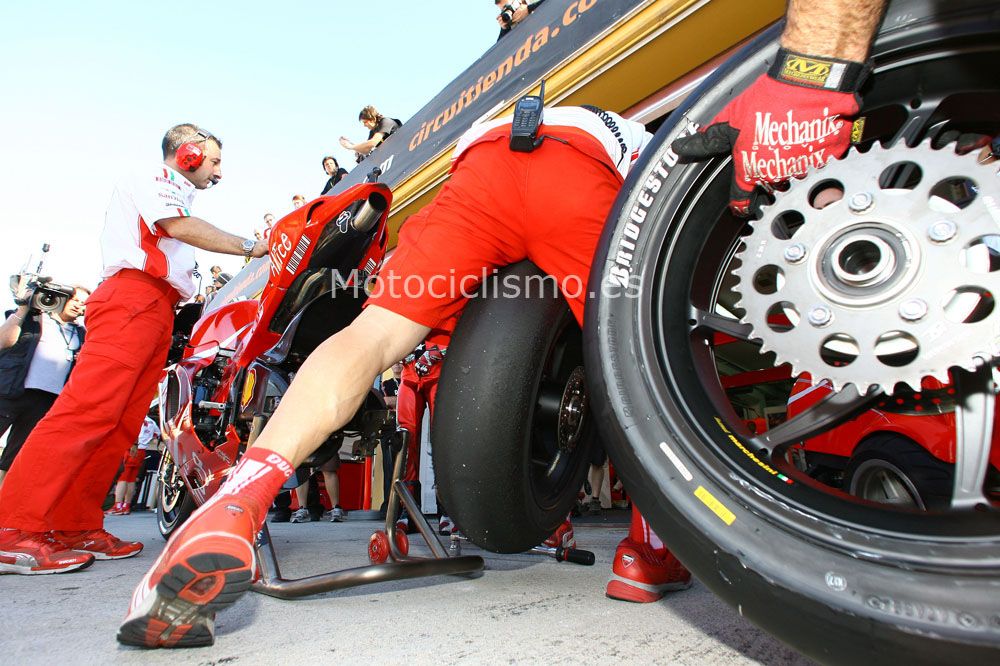 La instauración del sistema monogoma en MotoGP
