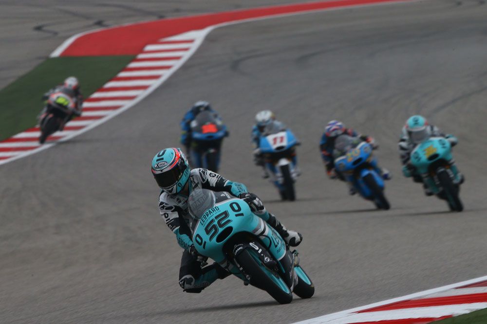 Kent vence en solitario