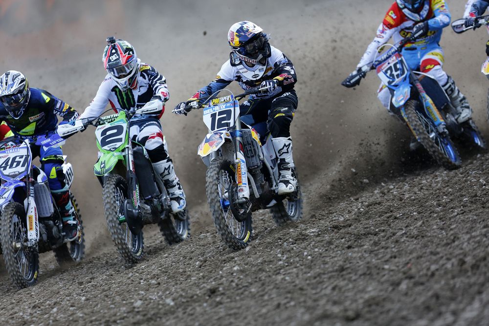 Max Nagl vence el MXGP de Trentino