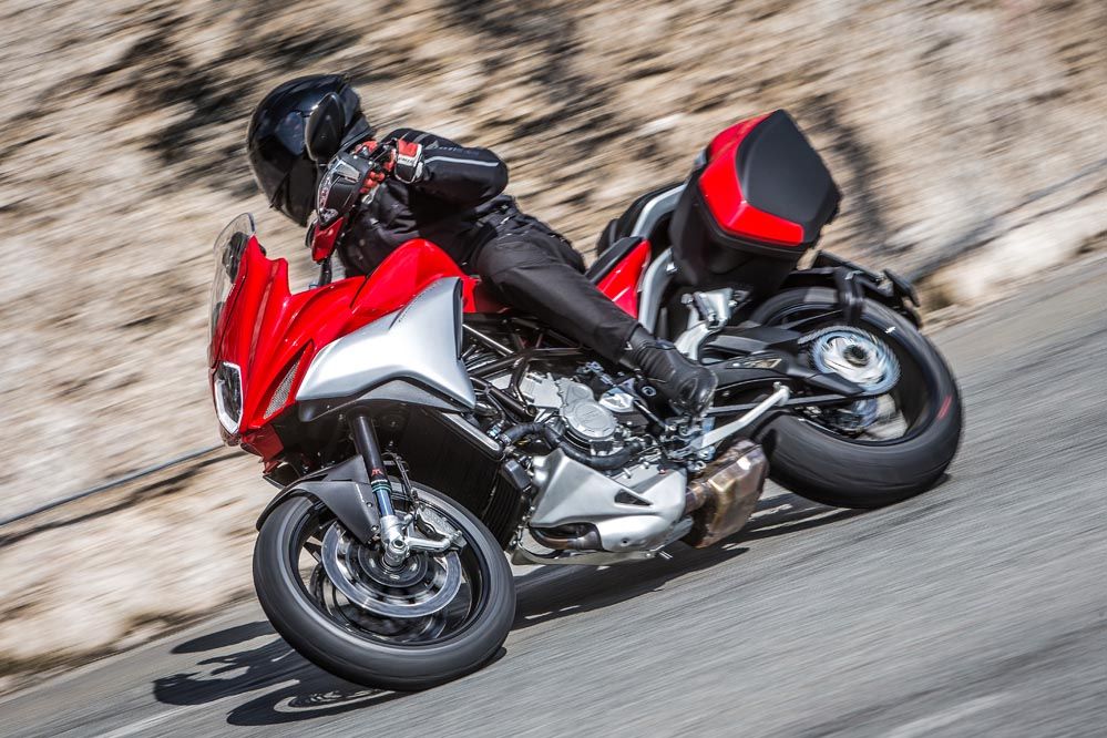 Prueba MV Agusta Turismo Veloce 800