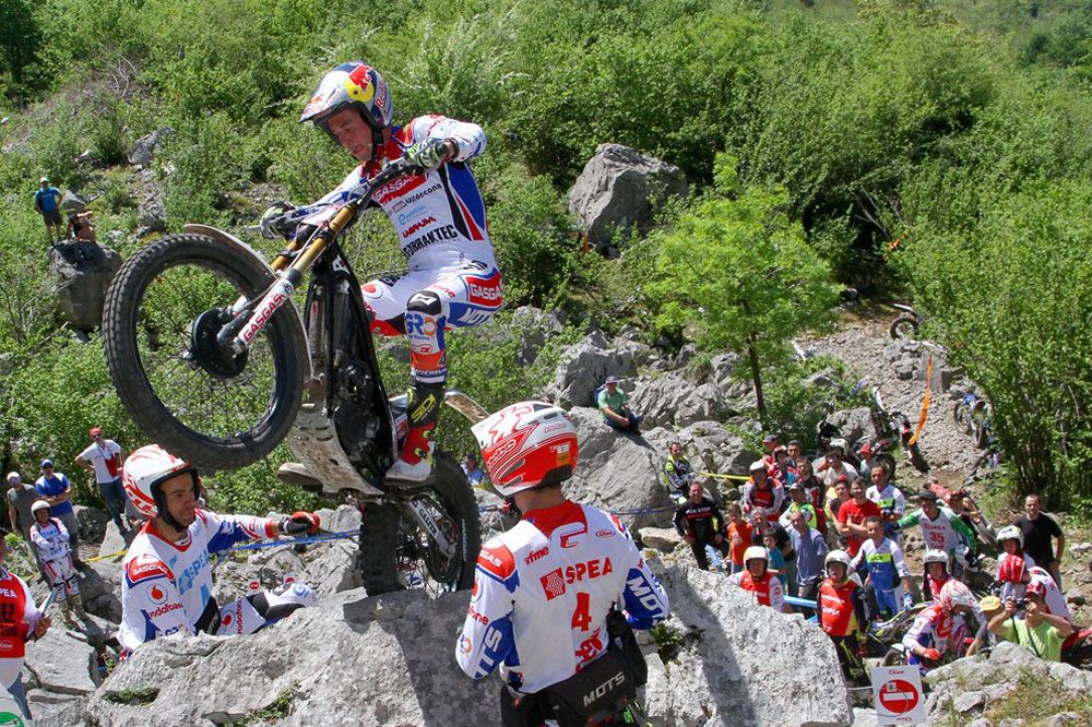Raga suma su segunda victoria en el Nacional de Trial