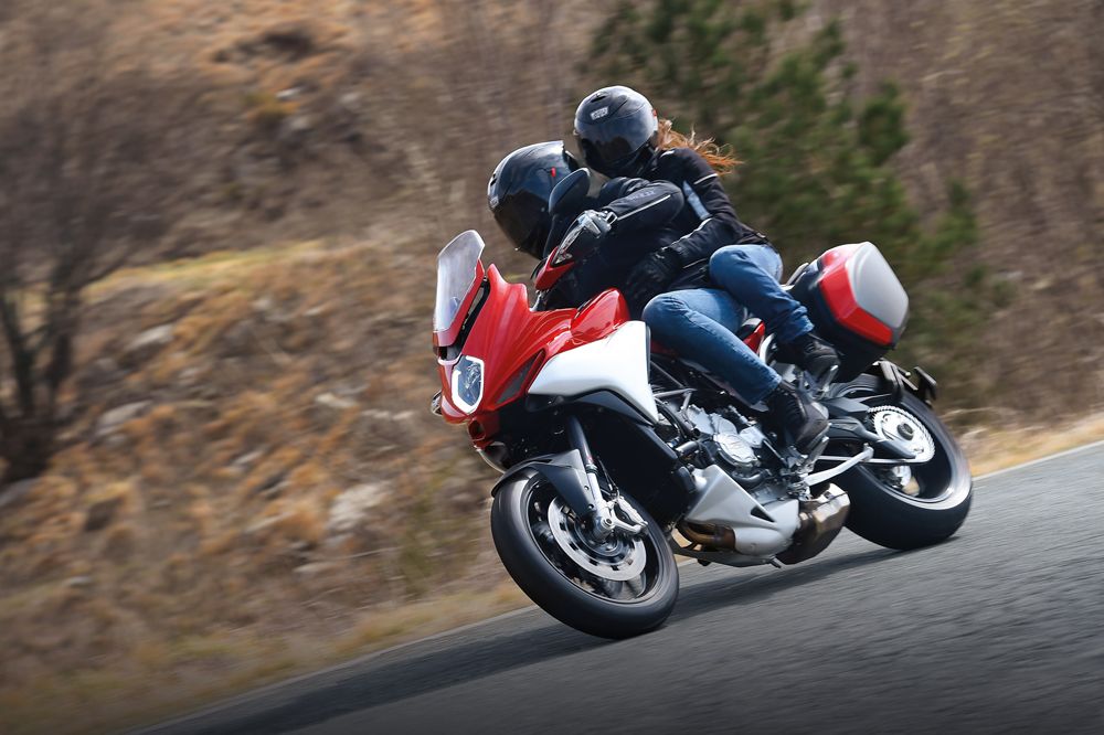 Prueba la nueva MV Agusta Turismo Veloce