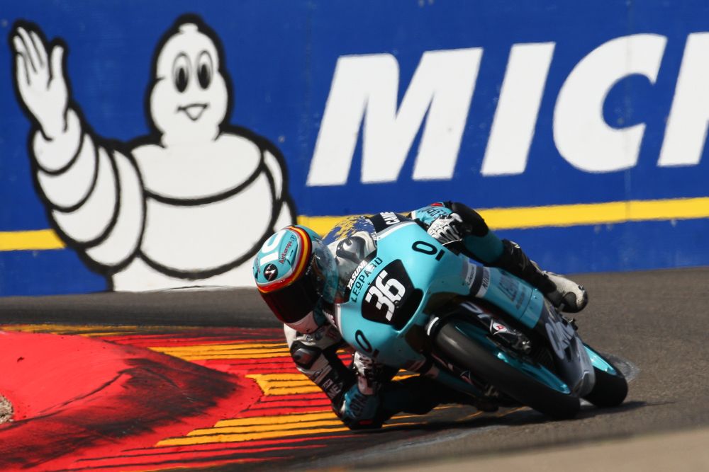 Victoria de Morales y dobletes de Mir y Pons en Motorland