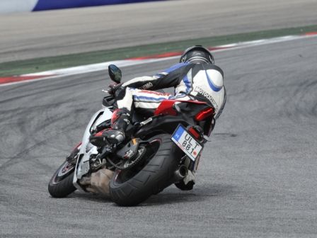 Prueba Continental ContiSportAttack 3