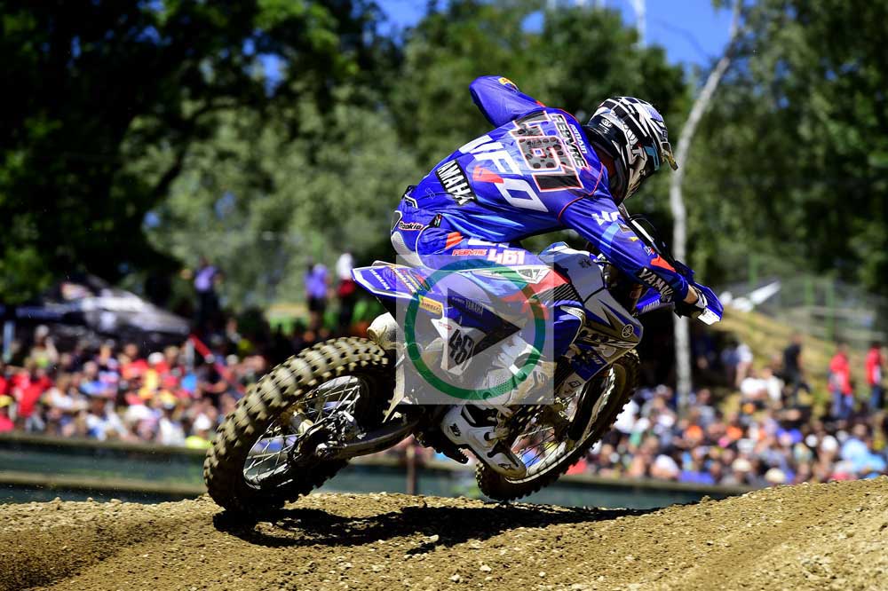 Romain Febvre, más cerca del título mundial de motocross