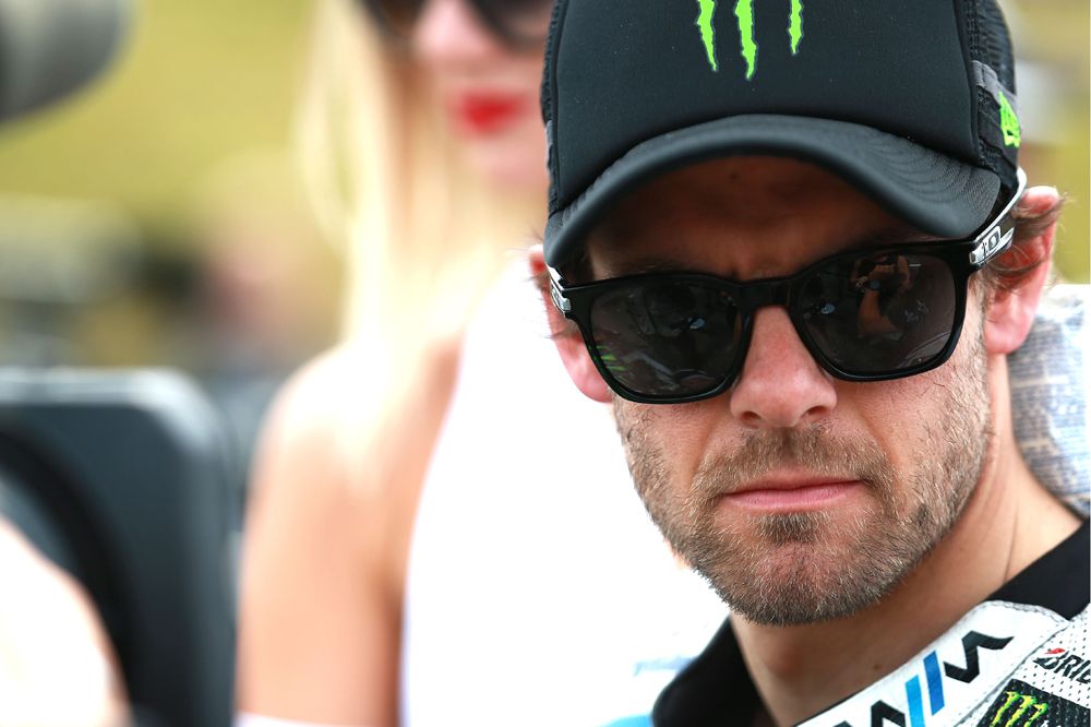 Cal Crutchlow continuará con LCR en 2016