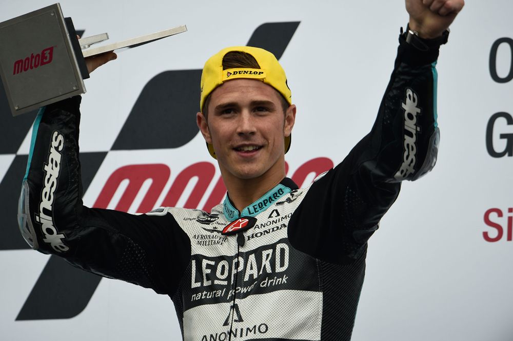 Danny Kent: Ganar la última carrera del día en Silverstone fue genial