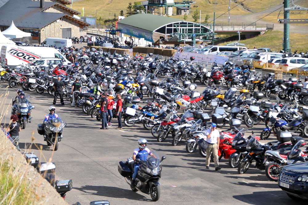 Todas las actividades de los BMW Motorrad Days en Formigal