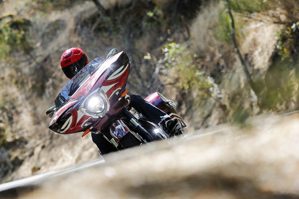 Prueba: Victory Magnum Ness