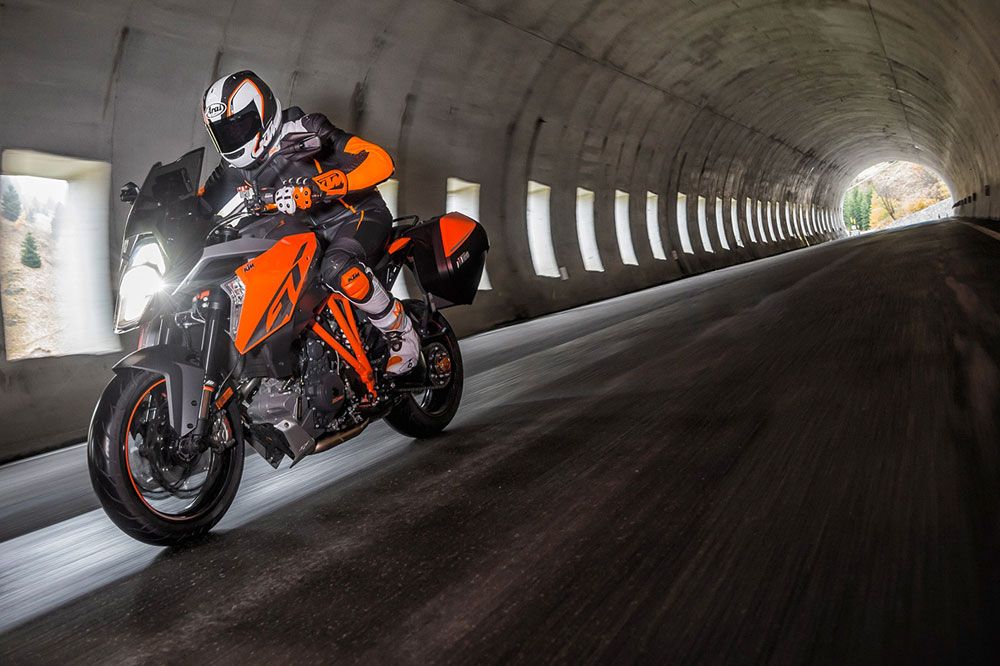 KTM 1290 Super Duke GT