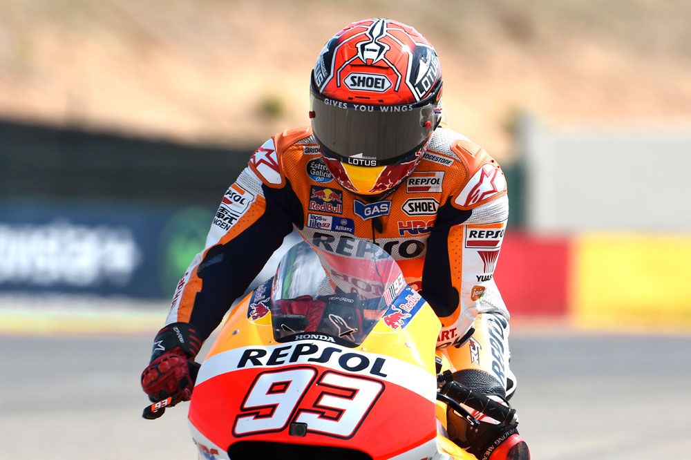 Marc Márquez operado del meñique izquierdo