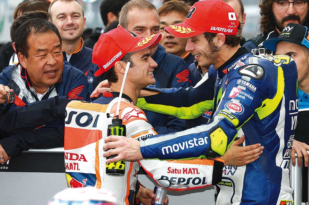 Rossi: Cuando Pedrosa me cogió, me preocupé pues sabía que no podría con él y pensé que tampoco con Lorenzo