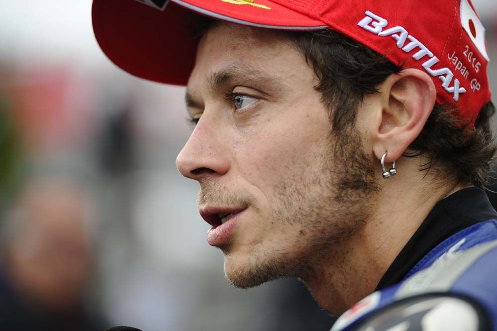 Valentino Rossi: La tensión es normal y positiva a este nivel
