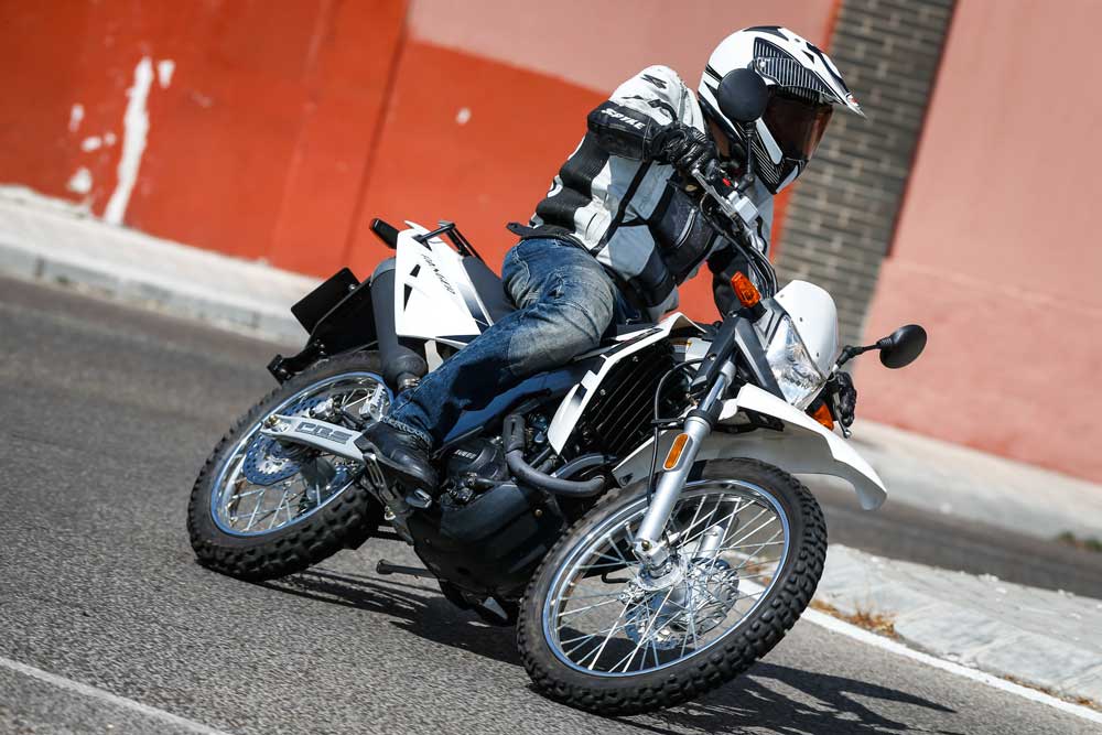 Prueba: Motor Hispania Ranger 125