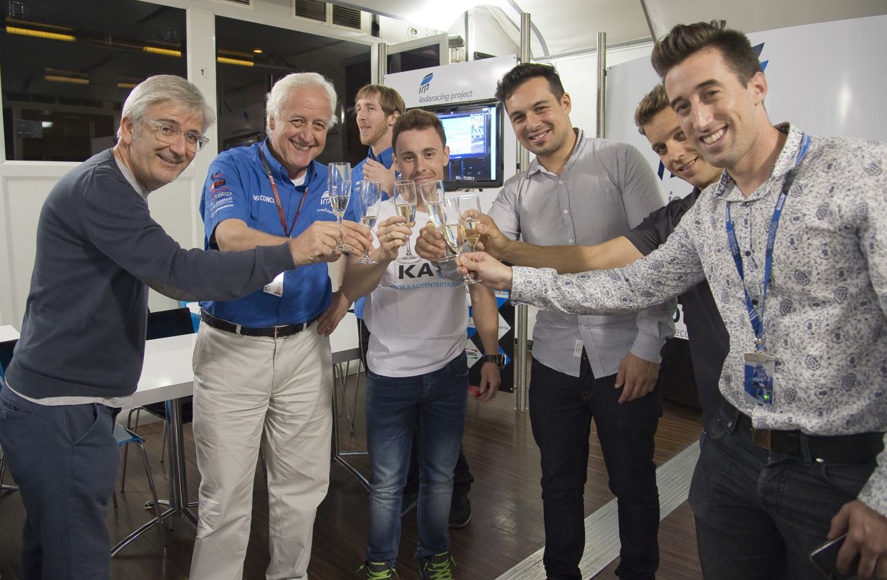 Efrén Vázquez disputará el Mundial de Moto2 con el Ioda Racing
