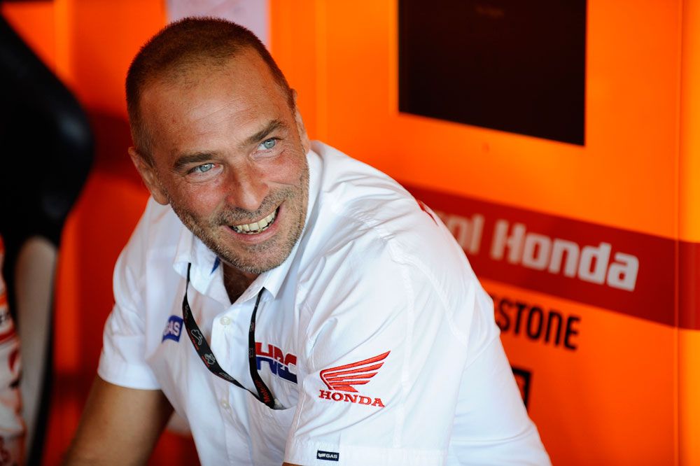 Livio Suppo defiende a los pilotos de HRC frente a Valentino Rossi