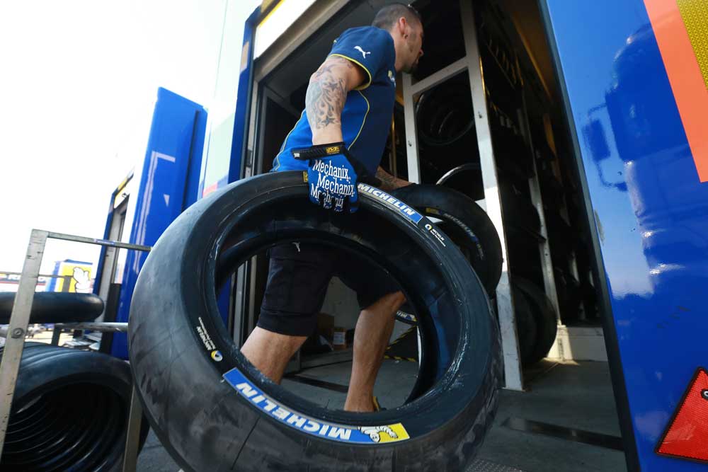 Los pilotos de MotoGP opinan sobre los Michelin