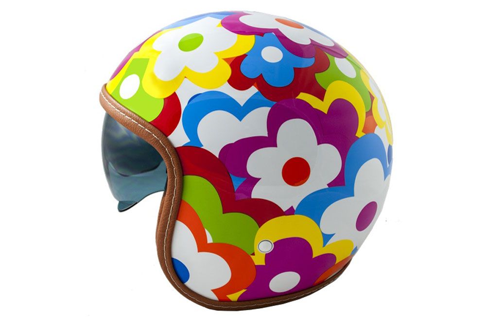 Nuevos cascos Lem by Agatha Ruiz de la Prada