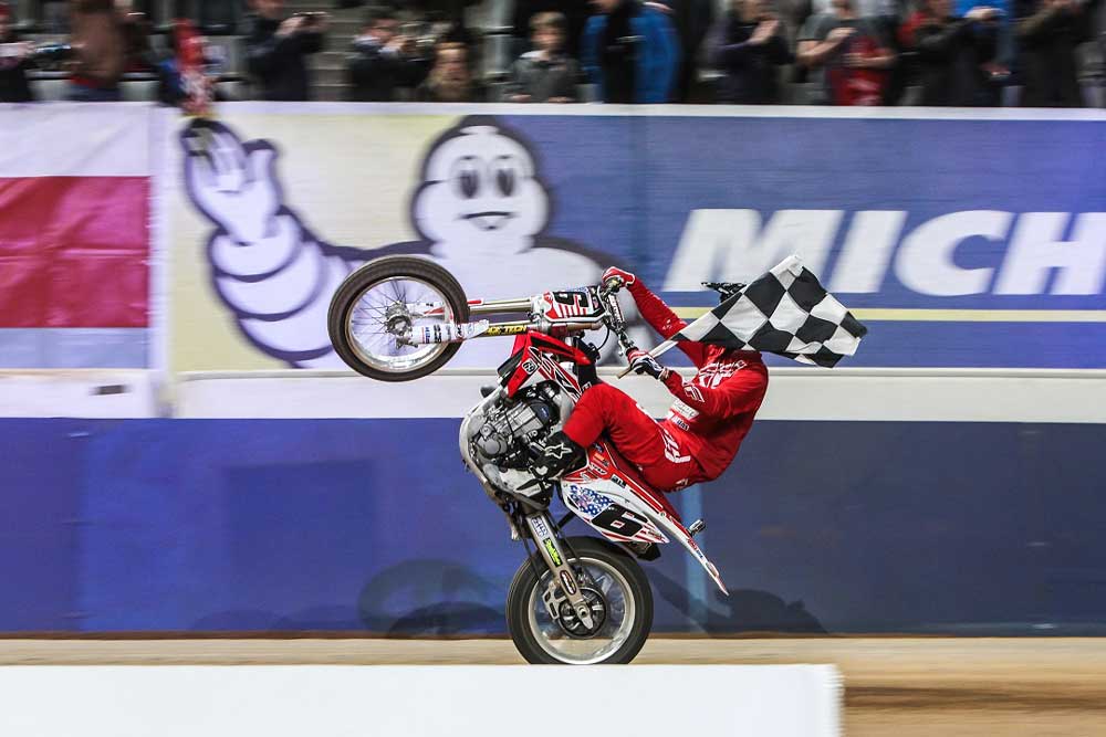 Brad Baker se lleva la victoria en el Superprestigio Dirt Track