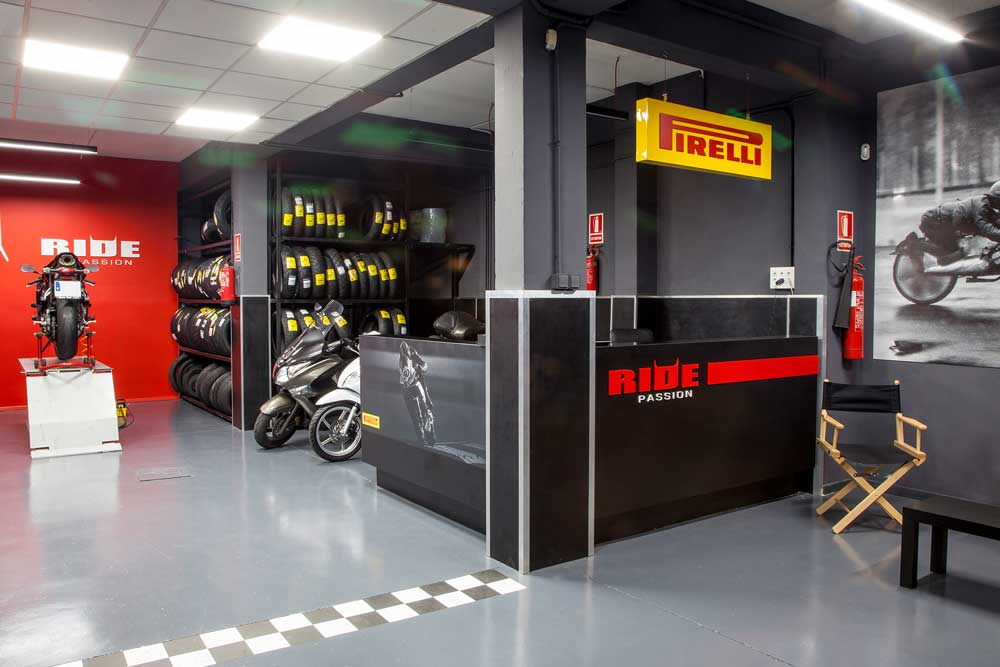 Pirelli abre un centro Ride Passion en Mallorca