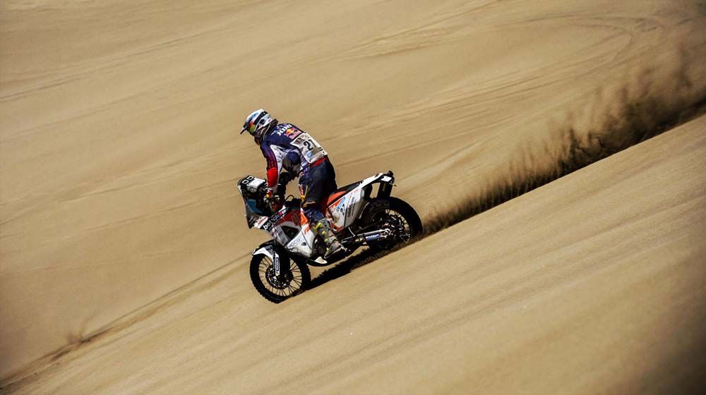 ¿Qué piloto conseguirá mejor posición en el Rally Dakar 2016?