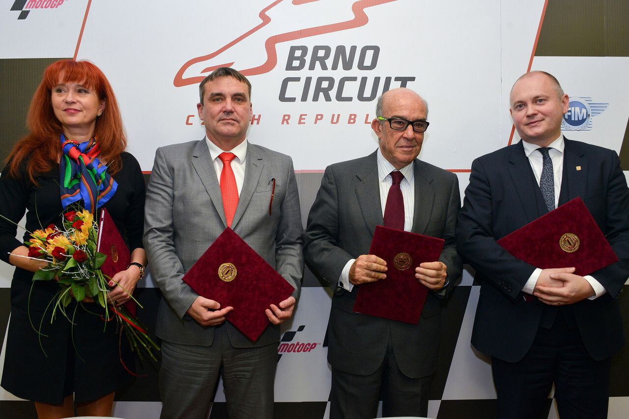 Dorna firma acuerdo con Brno hasta 2020