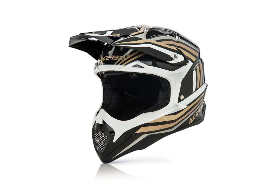 Acerbis presenta el Impact Carbon