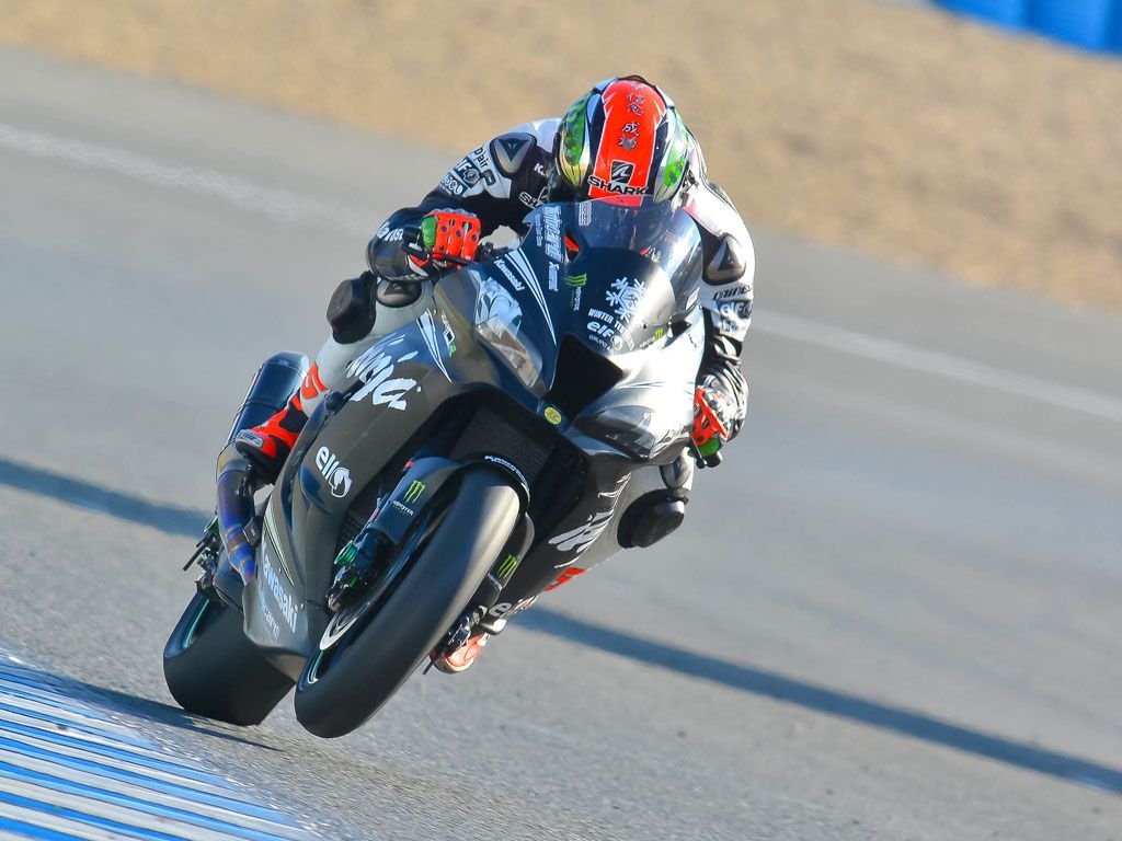 Tom Sykes, de nuevo el más rápido en los entrenamientos de Superbike en Jerez