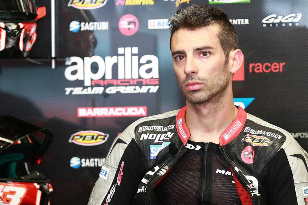 Marco Melandri no correrá en SBK en 2016