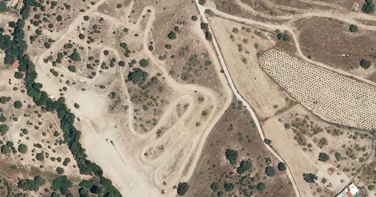 Cuatro años de cárcel por construir un circuito de motocross