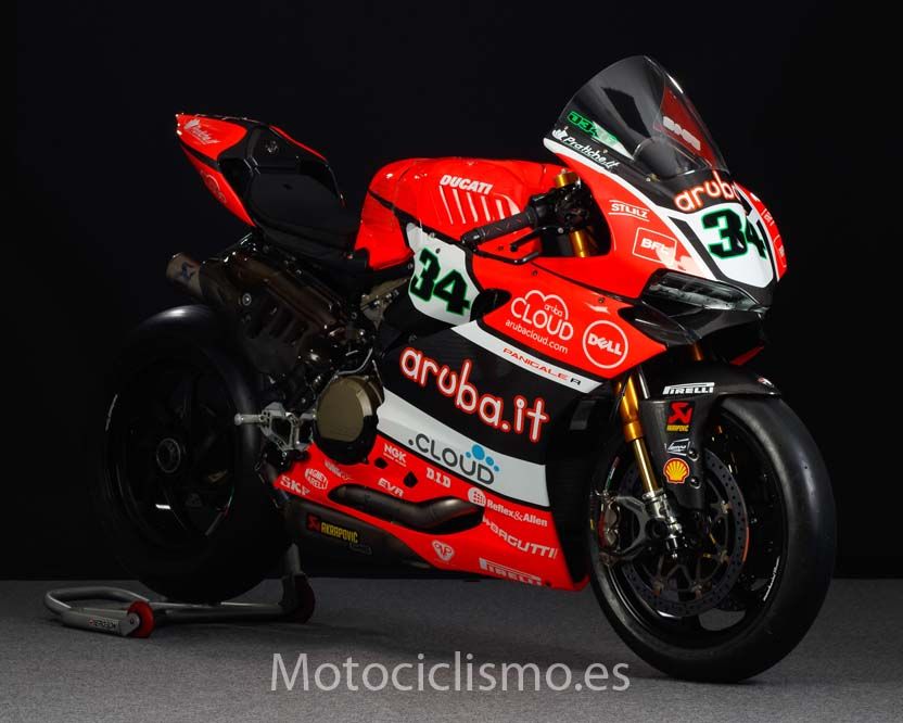 Ducati 1199 Panigale R 2016, al asalto de su primer título
