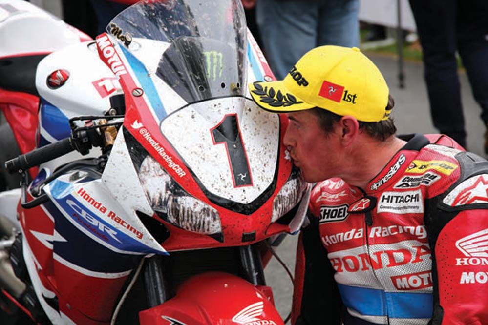 La historia de John McGuinness, la más votada en los Dunlop #GreatFightBacks