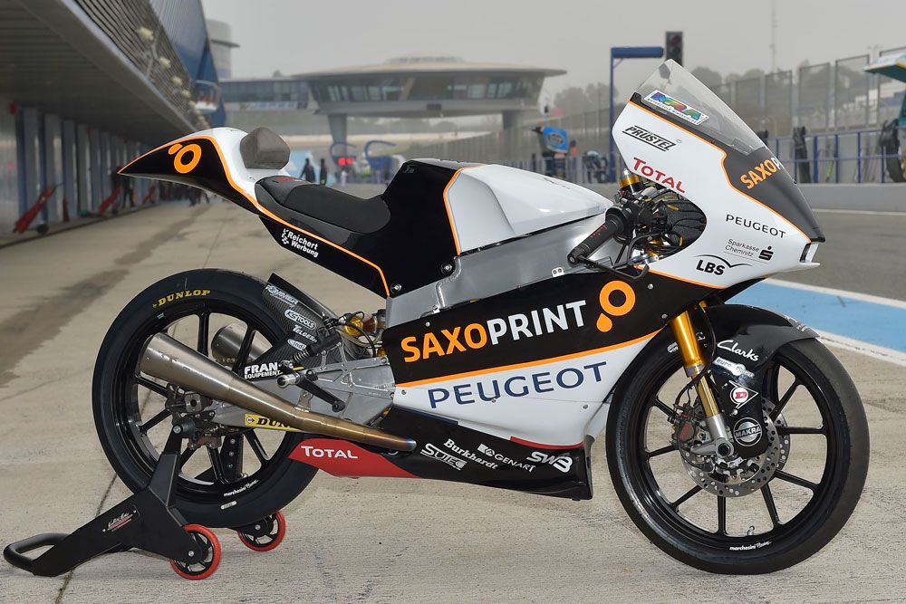 El Peugeot Saxoprint presenta su equipo de Moto3