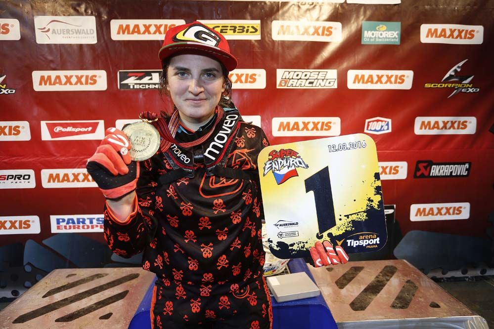 Sandra Gómez gana el Mundial de Superenduro