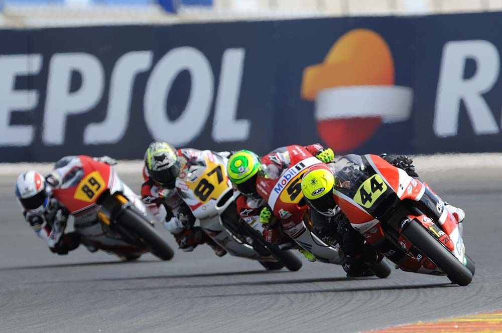 El FIM CEV arranca con éxito en Valencia