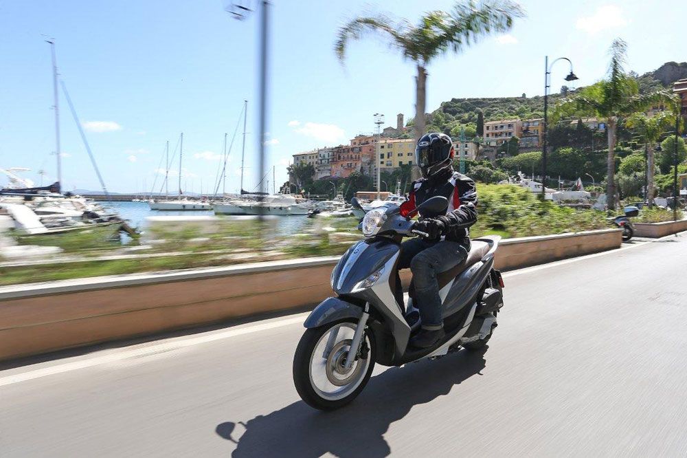 Piaggio Medley 125/S, un nuevo scooter de rueda alta